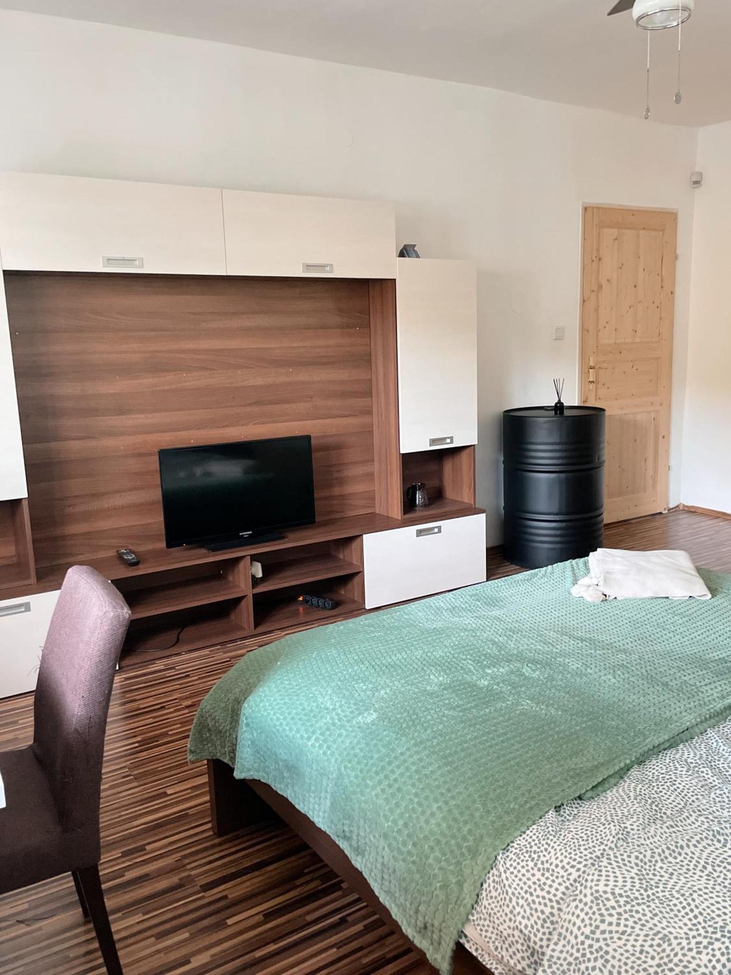 4 Room Flat With Garden And Pool Kittsee Esterno foto